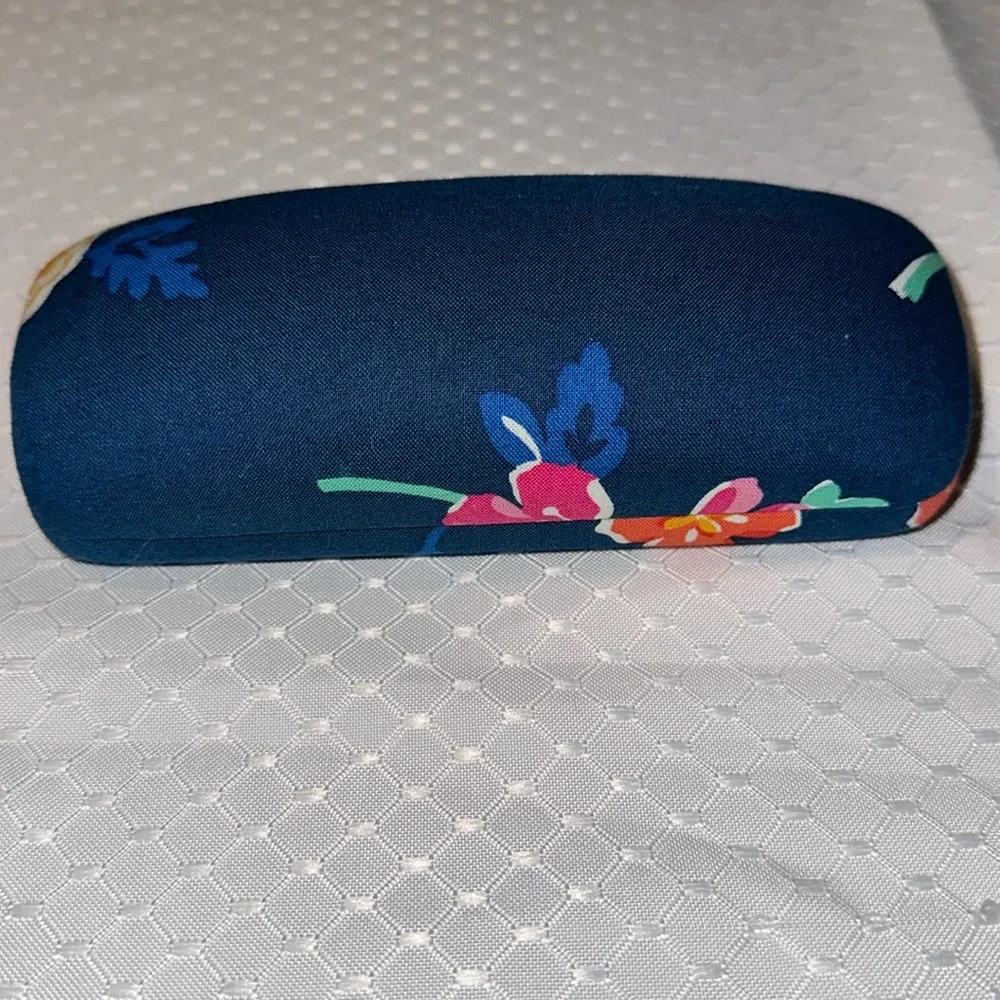 NEW! Kids Size 49-15-125 Santiago Floral Navy, Vera Bradley. NEVER WORN!